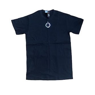 BLACK GILDAN SHORT SLEEVE T-SHIRT