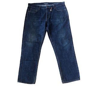 BLUE MAINE JEAN