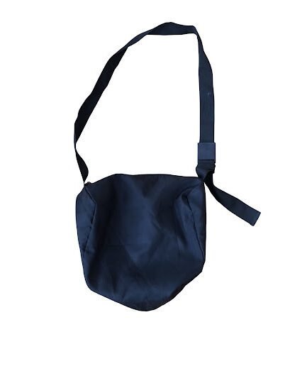 BLACK PLAIN 384 CROSS BAG