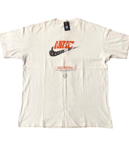 CREAM NIKE SHORT-SLEEVE T-SHIRT 126