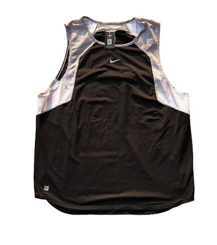 BLACK NIKE SLEEVELESS SPORTWEAR