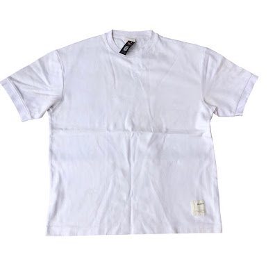 WHITE PULL& BEAR SHORT SLEEVE T-SHIRT