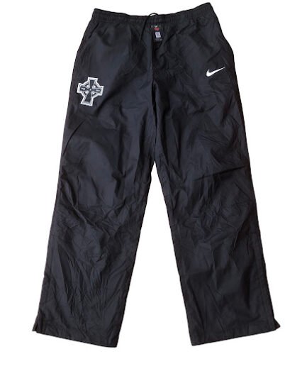 BLACK NIKE TRACKPANT