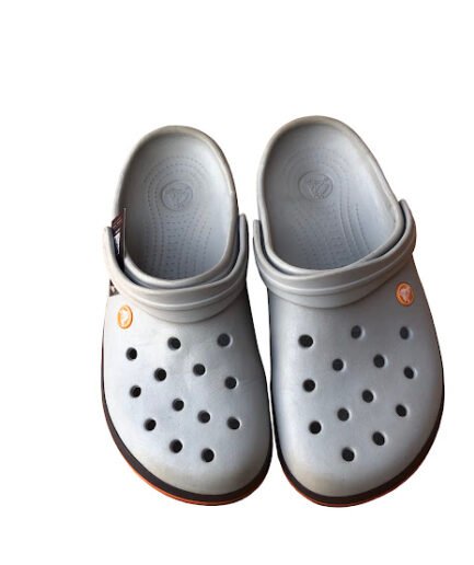 GREY CROCS