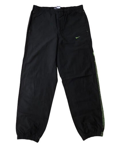 BLACK NIKE TRACKPANT
